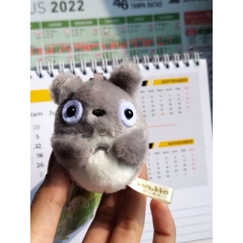 Gray Totoro by Sun Arrows
