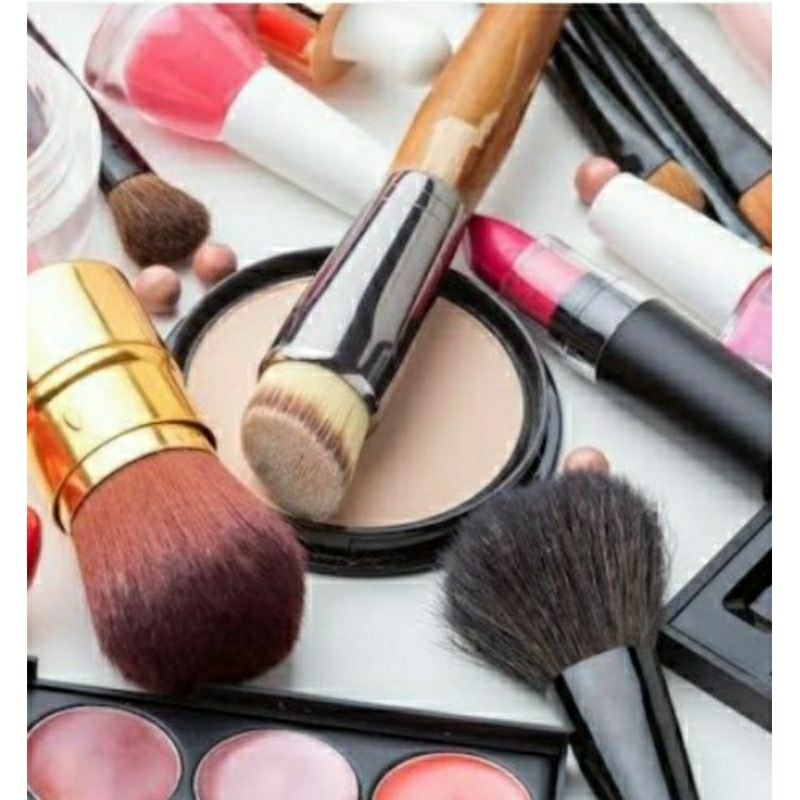 kuas pendek satu set