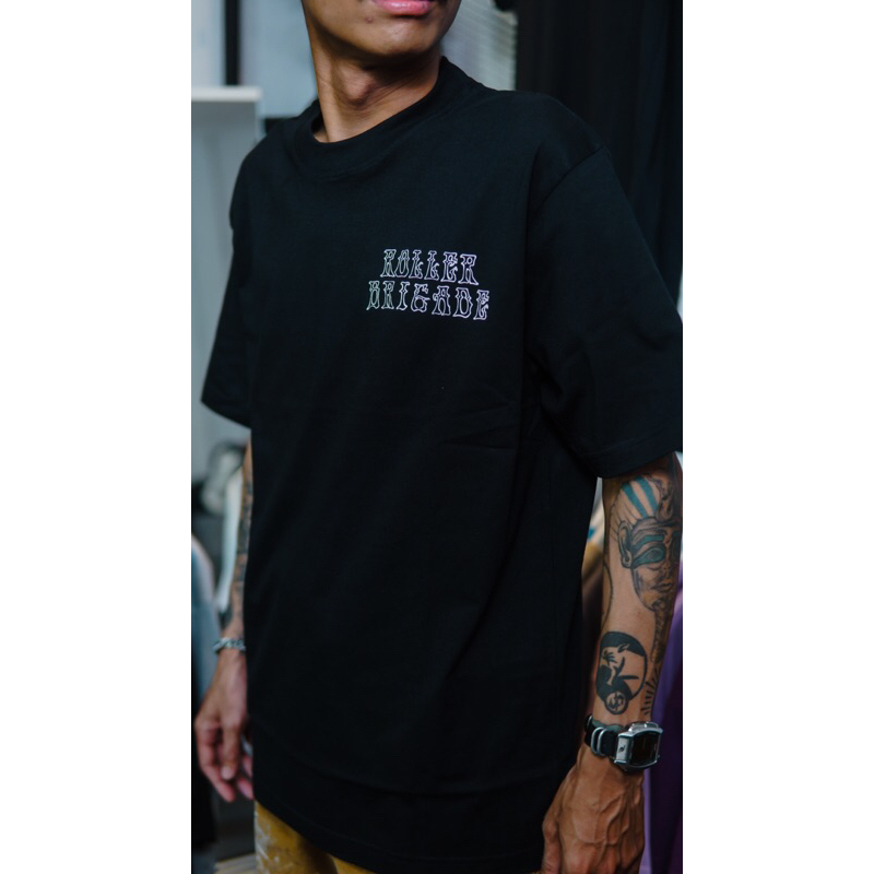 Kaos Vespa Roller Brigade Spark Surf