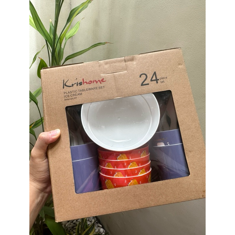 Krishome Plastic Tableware Set 24pcs