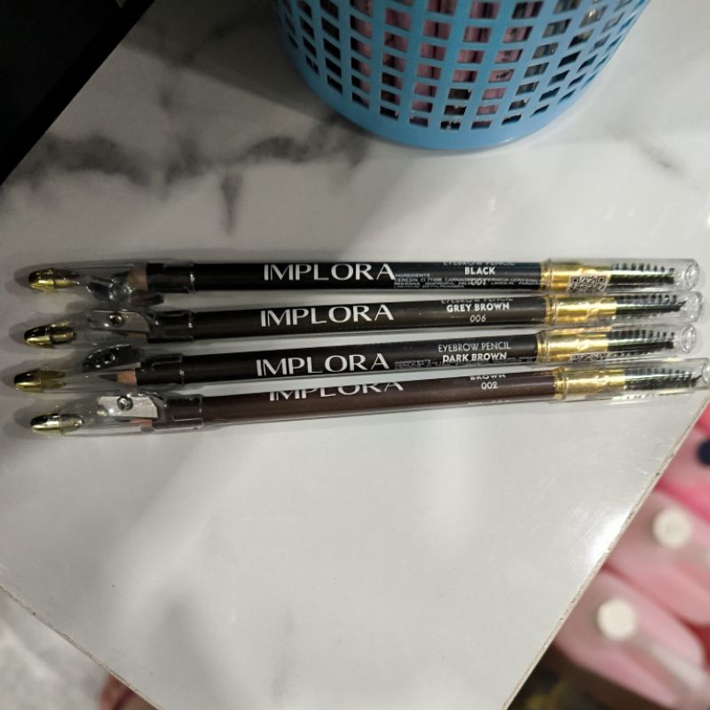 Eyebrow implora