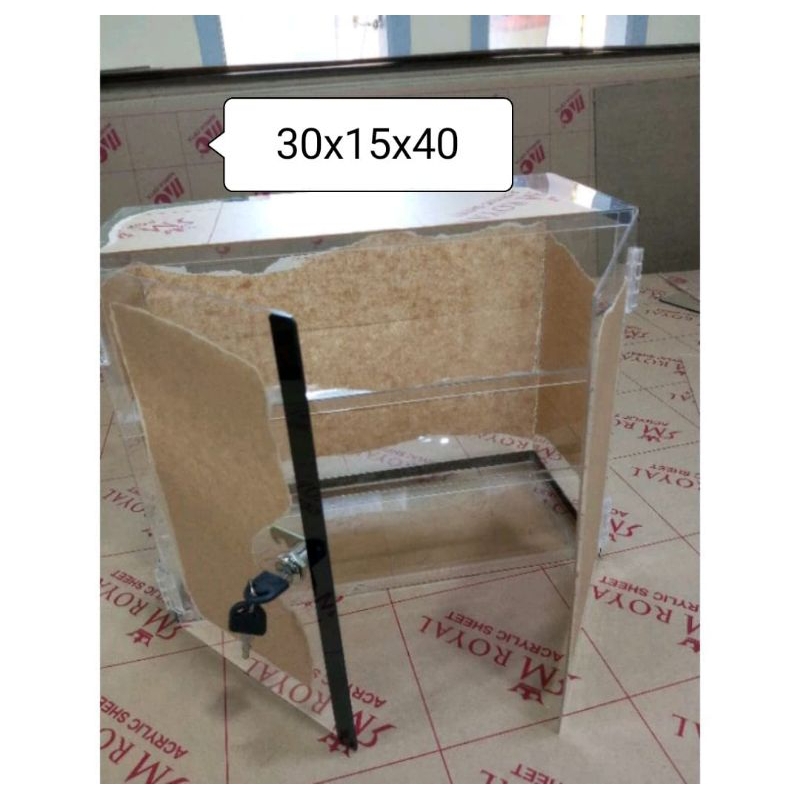 Display Akrilik 2 Tingkat