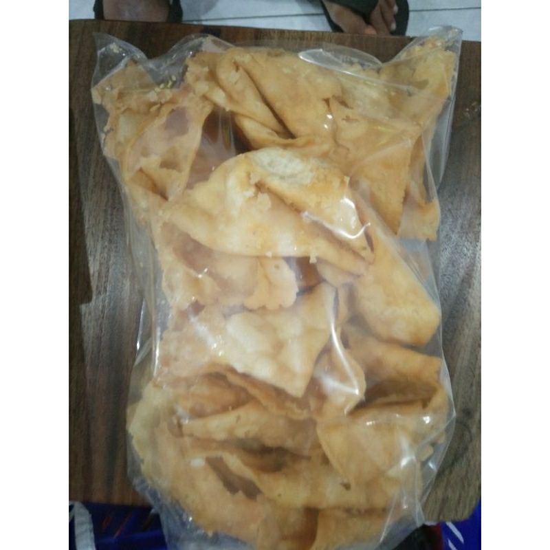 pangsit gurih enak dan renyah