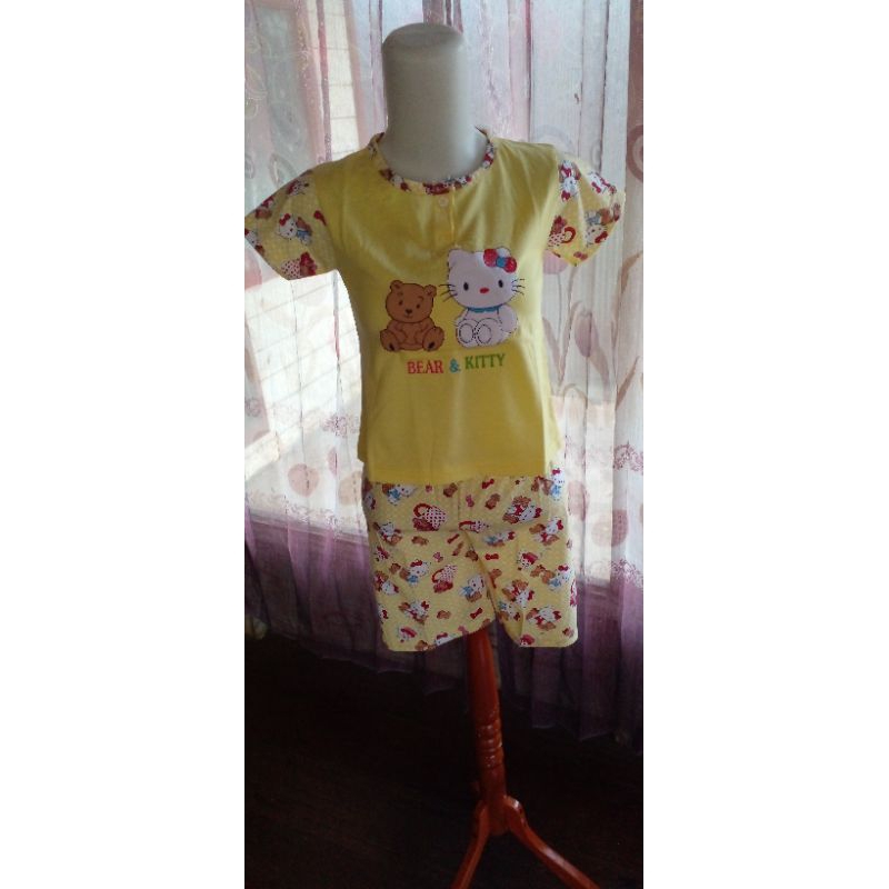 Baju anak cewek
