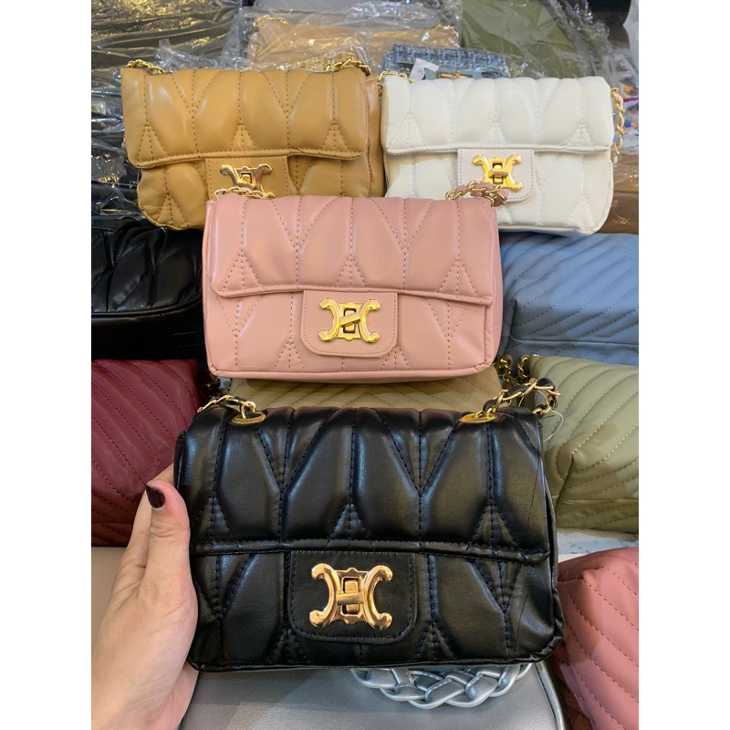 TAS WANITA