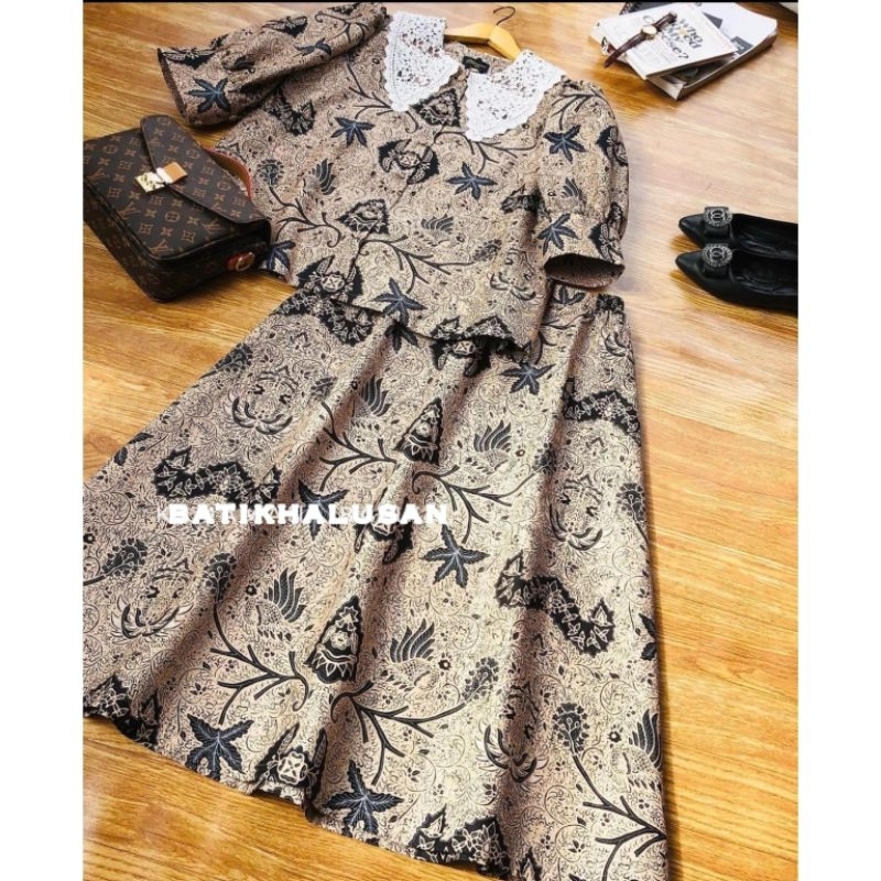 SETELAN BATIK JAWA