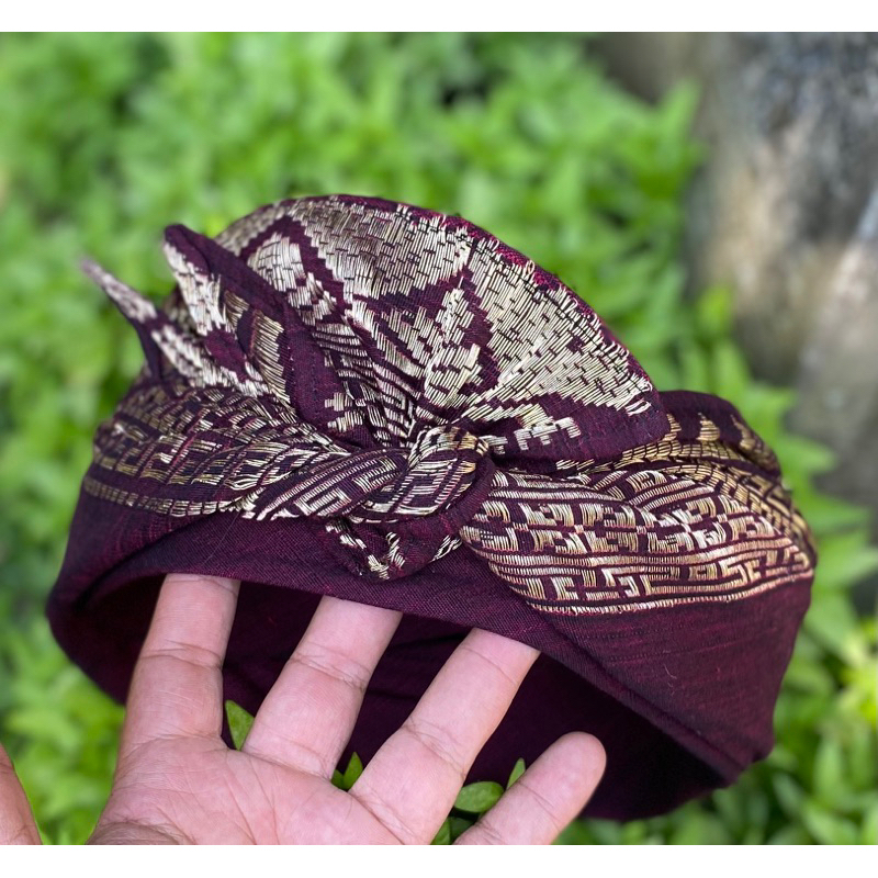 udeng songket