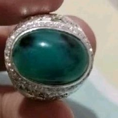 Cincin batu Bacan
