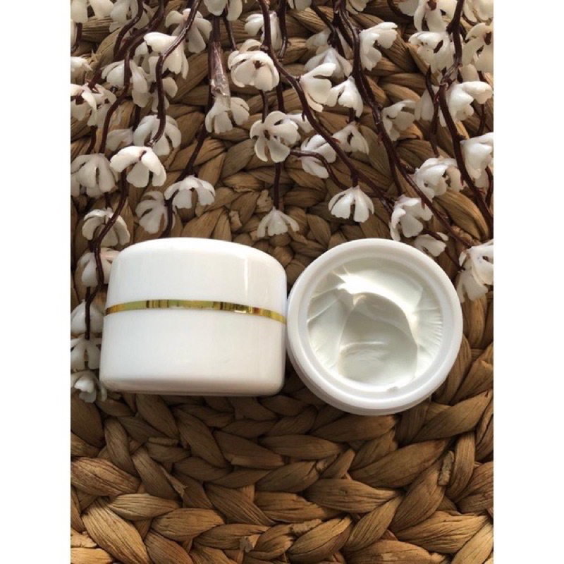 Suncare acne white