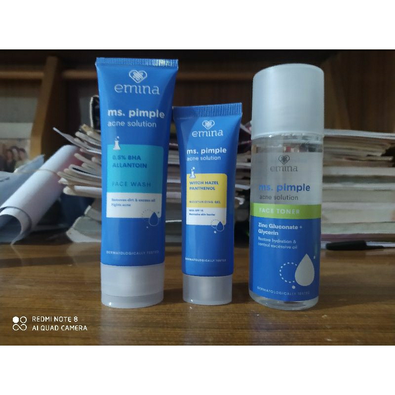 EminaMspimpleAcne