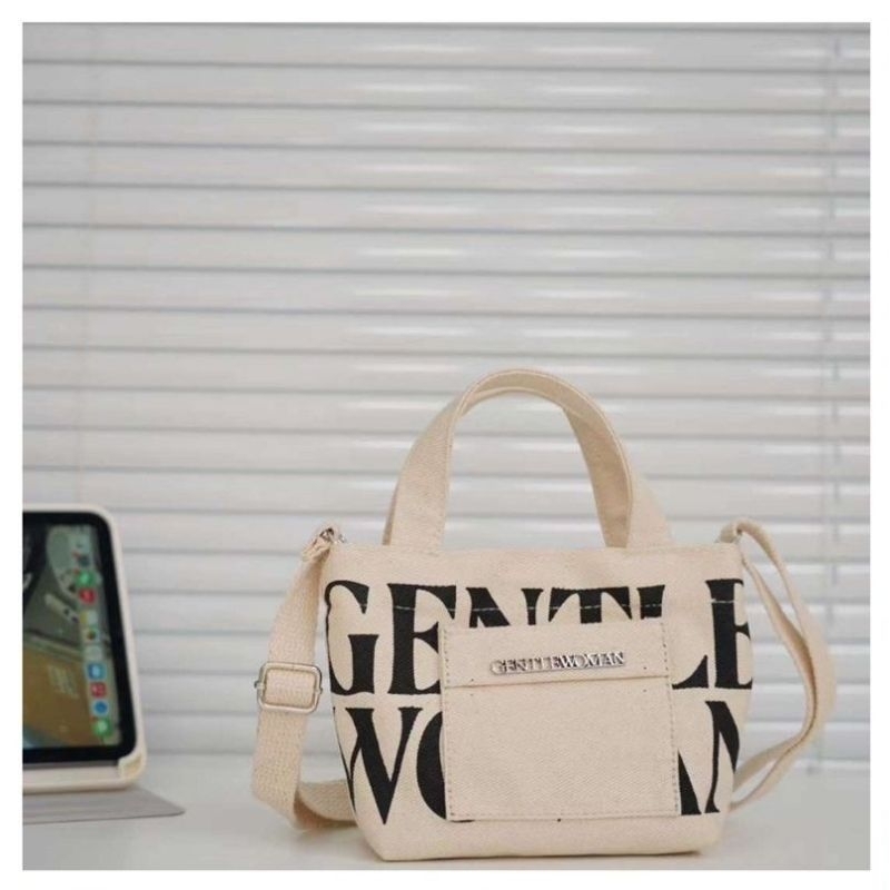Tas Slempang Canvas Import