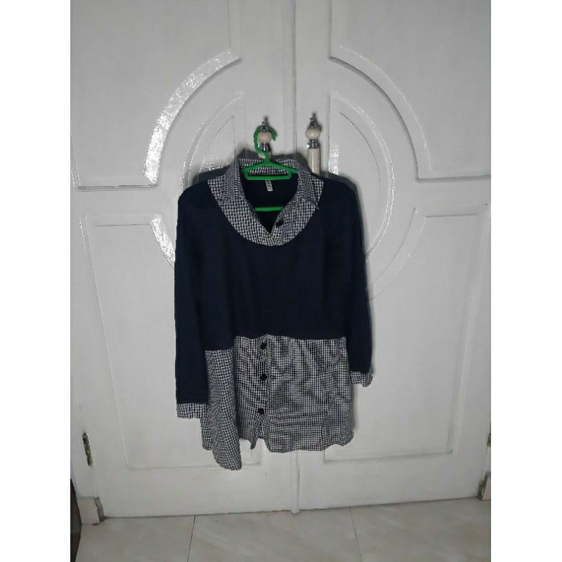 Preloved blouse lucu