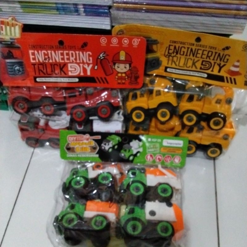 mainan mobil set isi 4