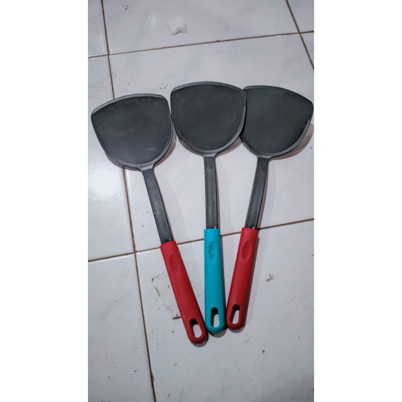 Sotil teplon buntu