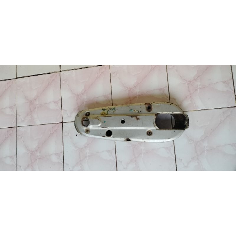 tutup rantai suzuki rc 80