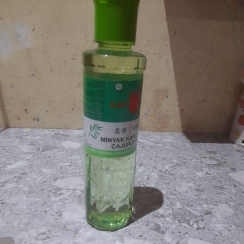 Minyak kayu putih 210ml