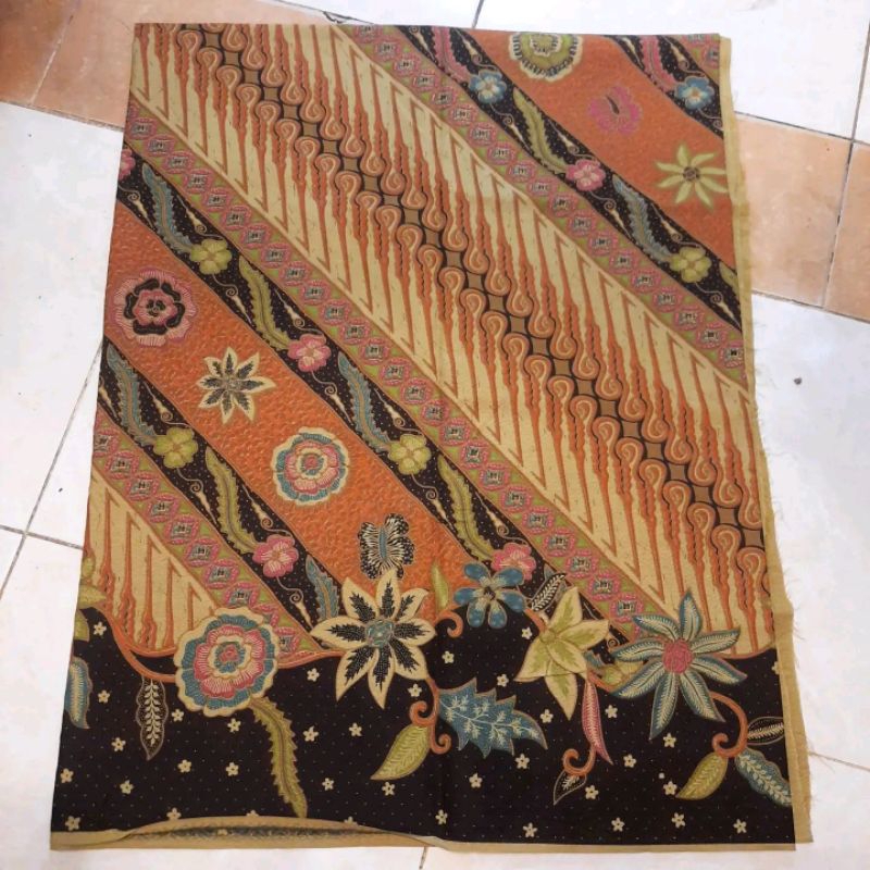 KAIN BATIK DOBY MOTIF BUNGA RSLN2