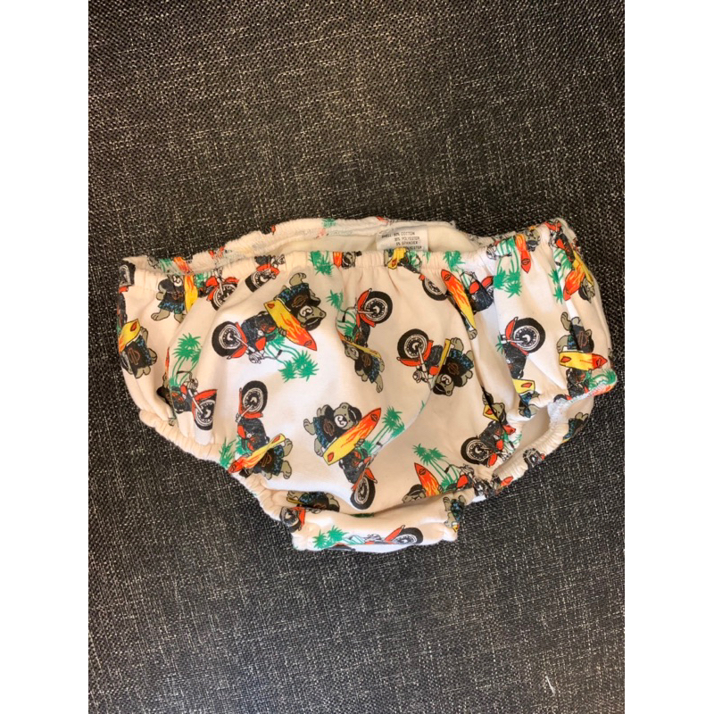 celana dalam bayi
