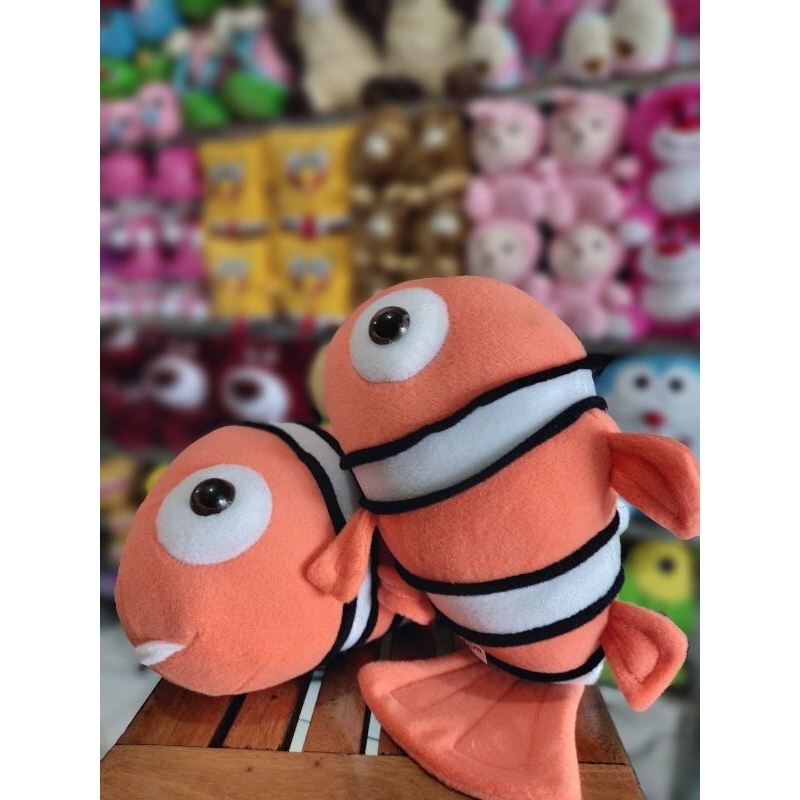 boneka ikan Nemo m