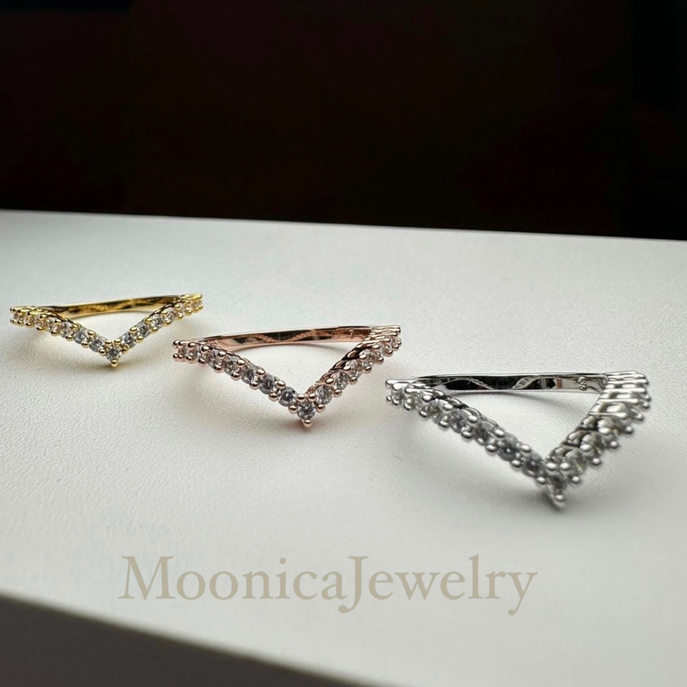 Cincin V Shape Mata Berlian