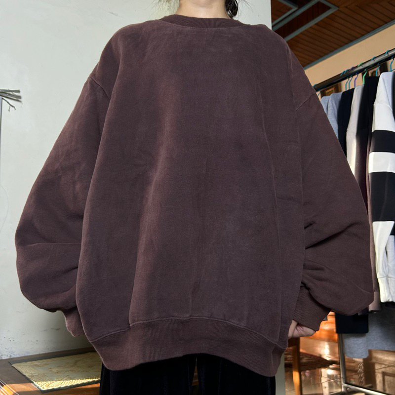 Crewneck STUDIO W