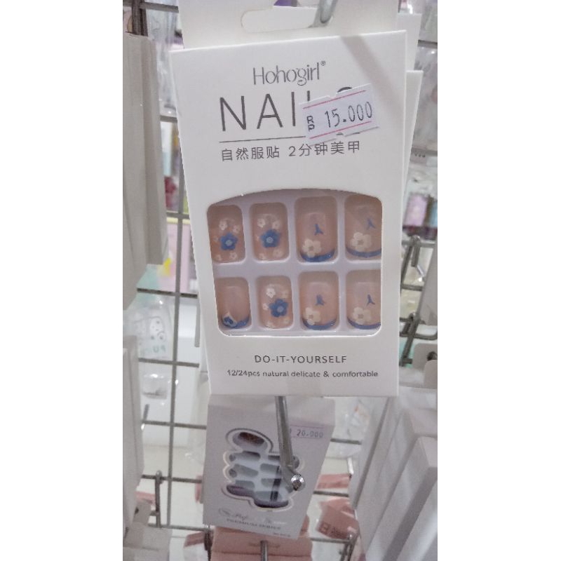nail art dan sticker