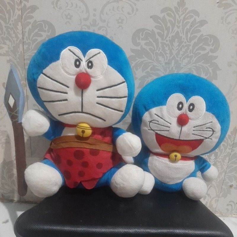 Boneka doraemon