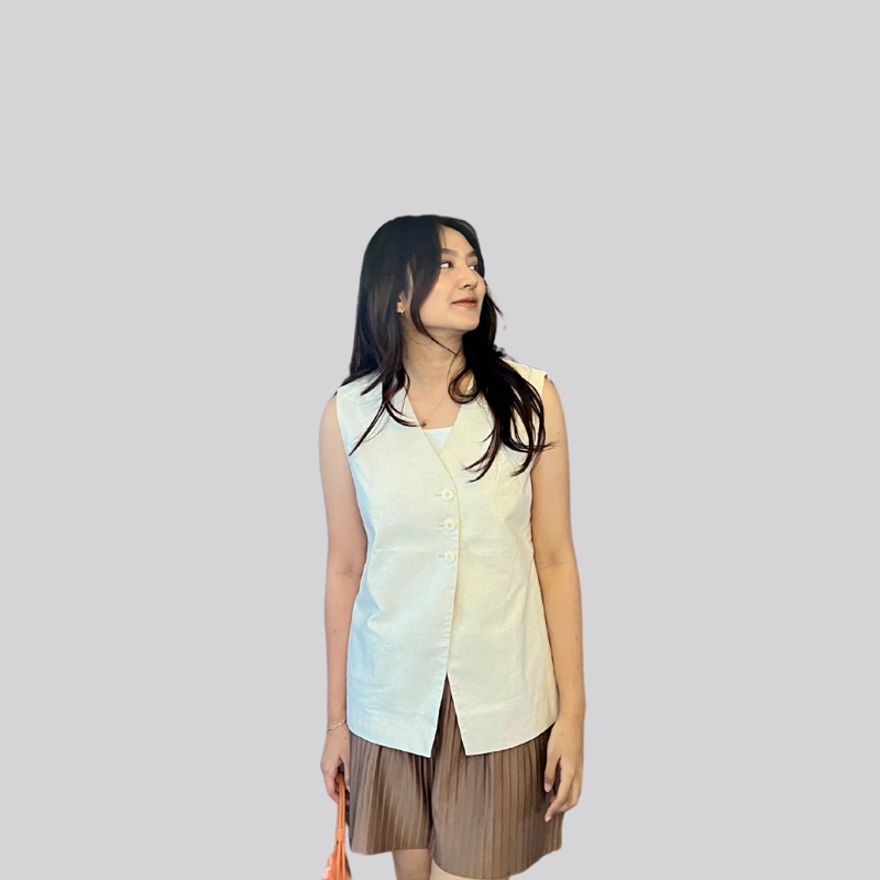 Tivoli Vest