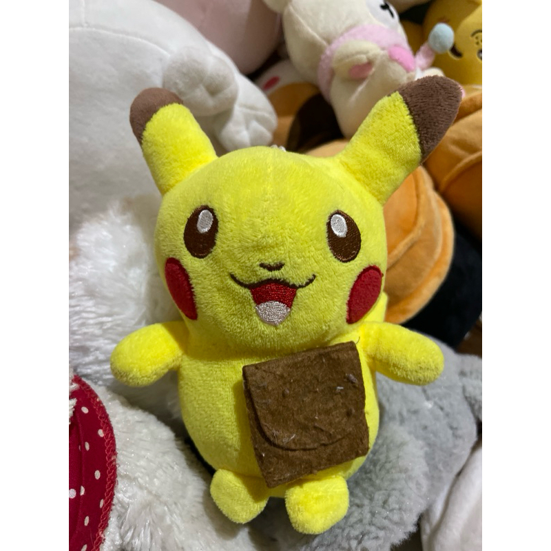 boneka pickachu pos