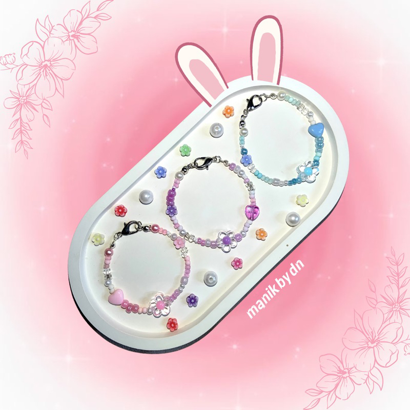 flowers bracelet