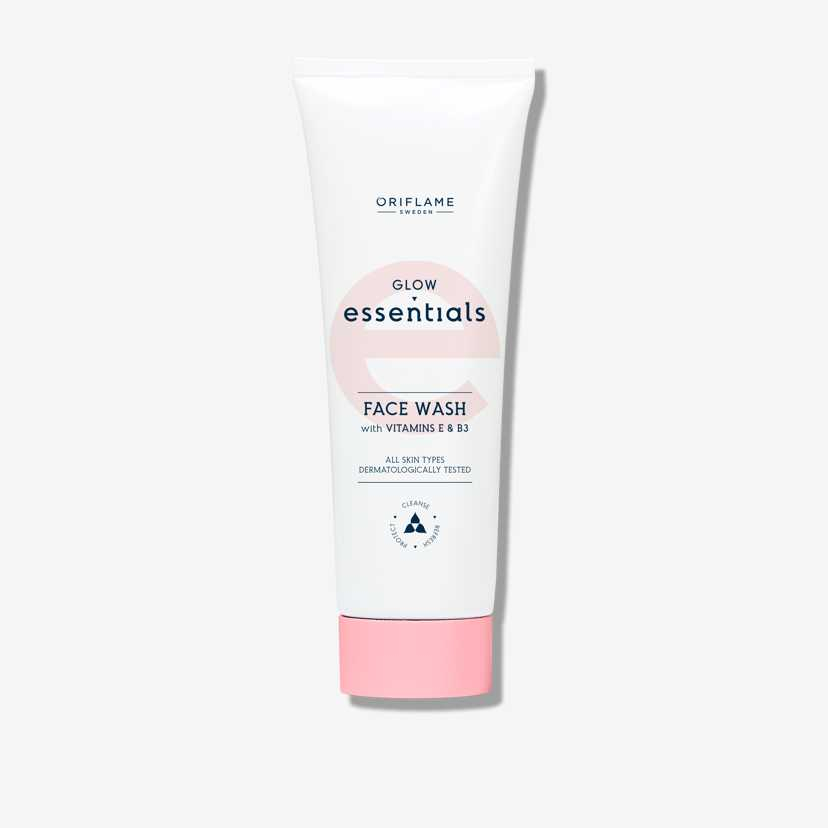 43908 Glow Essentials Face Wash with Vitamins E & B3