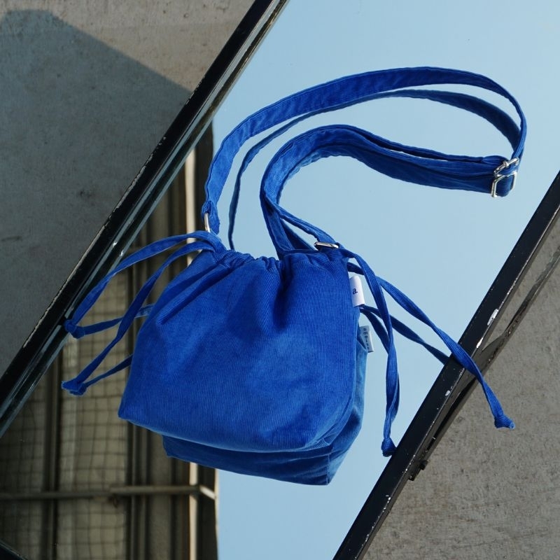 A.meira Cappela Blue