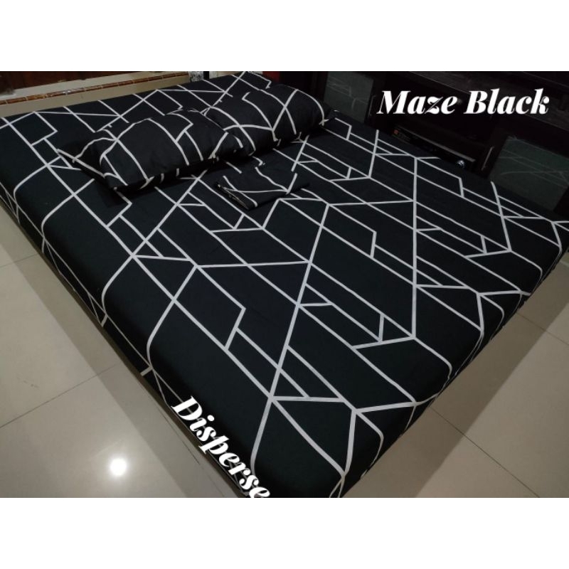 sprei maze black