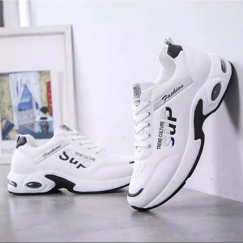 sepatu pri