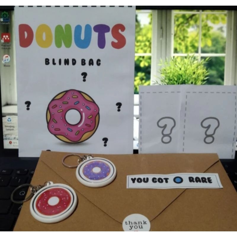 Blind Bag Donuts Squishy/ mainan viral