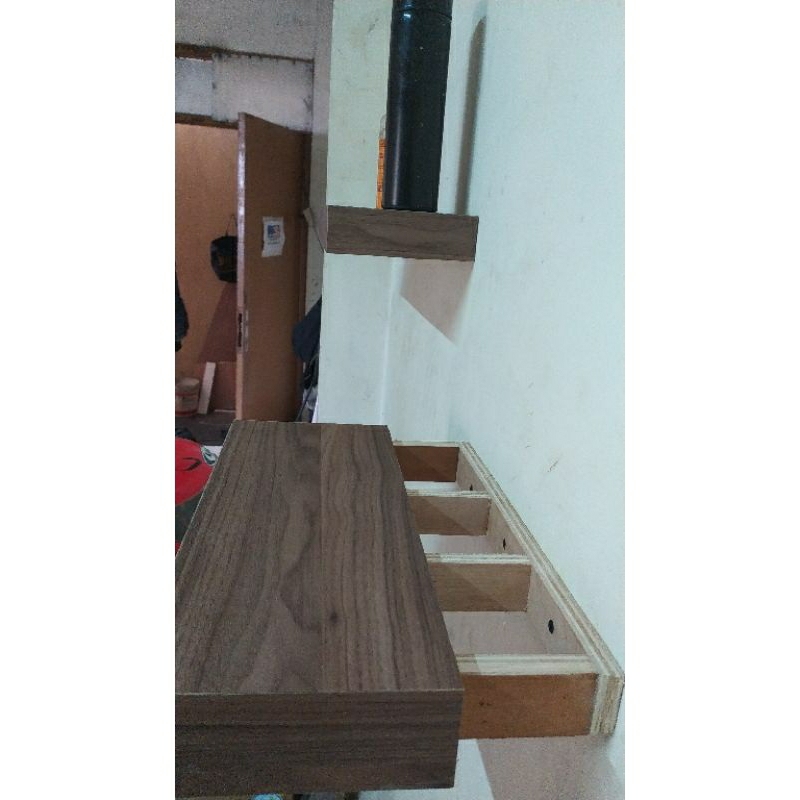 rak ambalan dinding