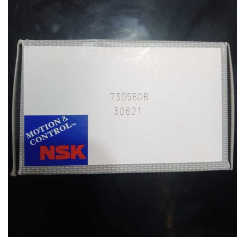 NSK BEARING 7305B