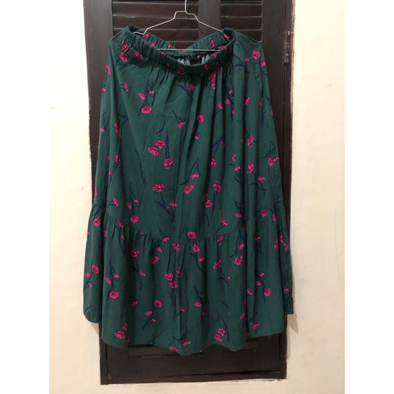 COTTON ON rok bunga ORI (NEW)