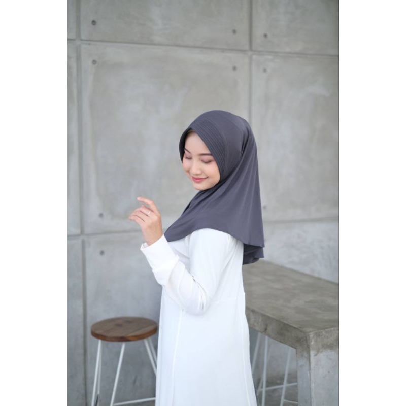 jilbab luna bergo instan