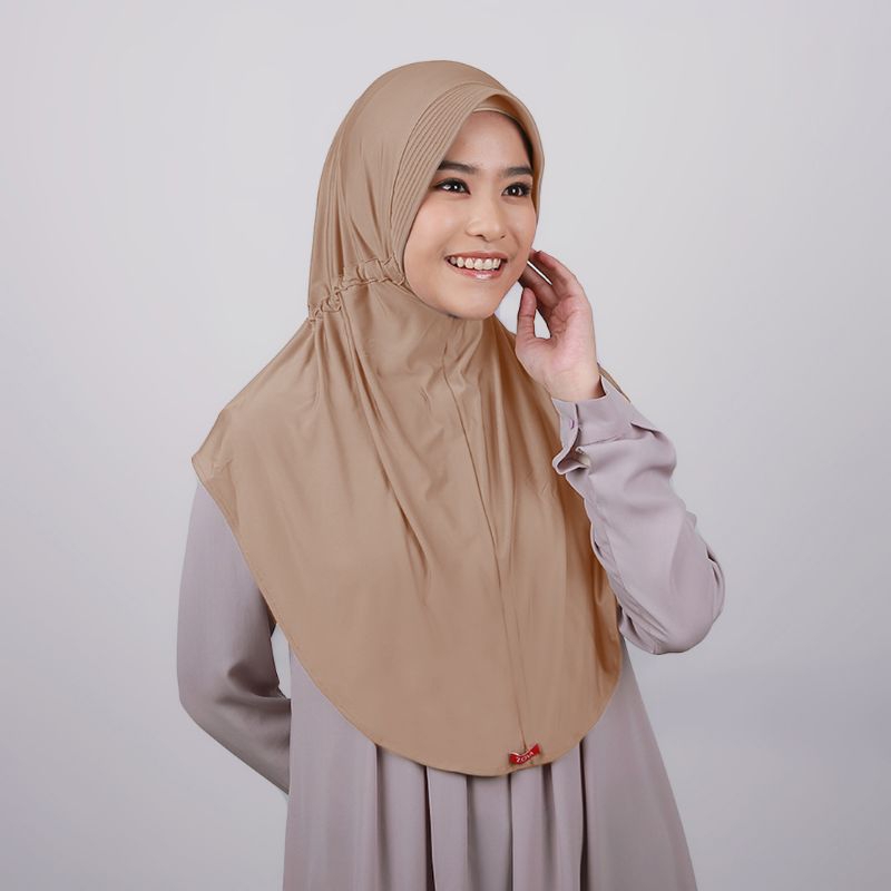 Husna Bergo Zoya