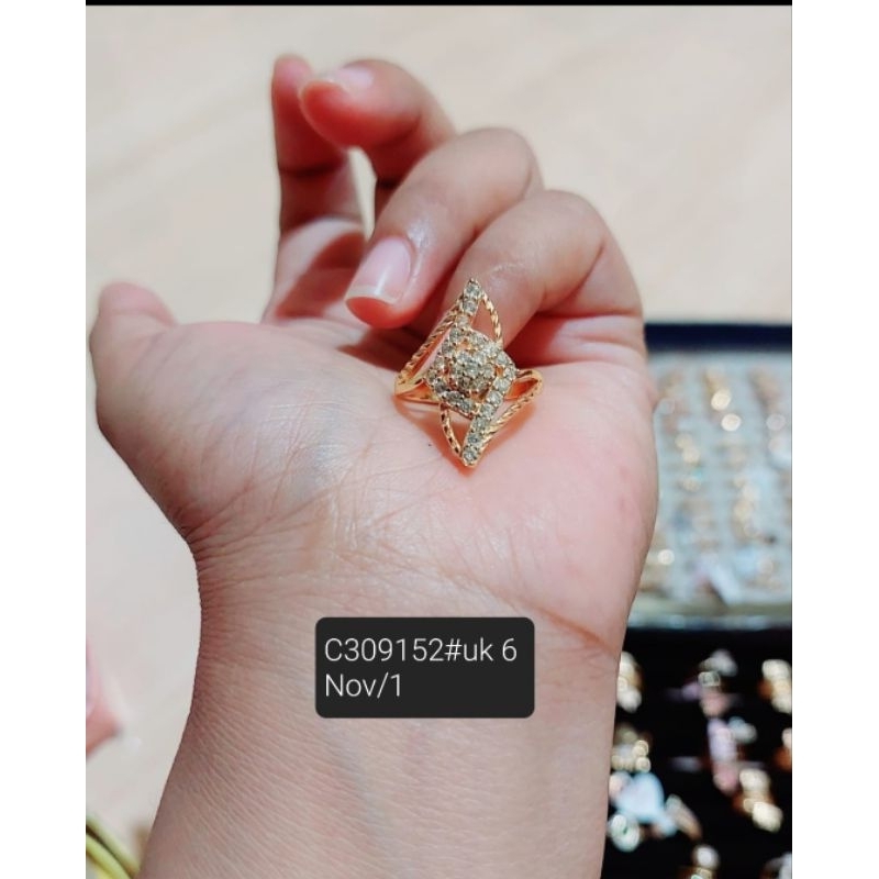 cincin lapis emas dubai mata