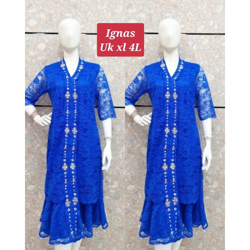 dress brukat