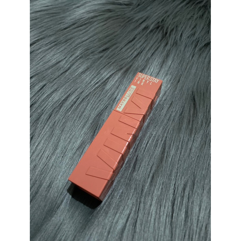 Maybelline viny ink (peachy)