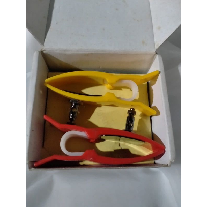 Limb clamp pediatric ECG