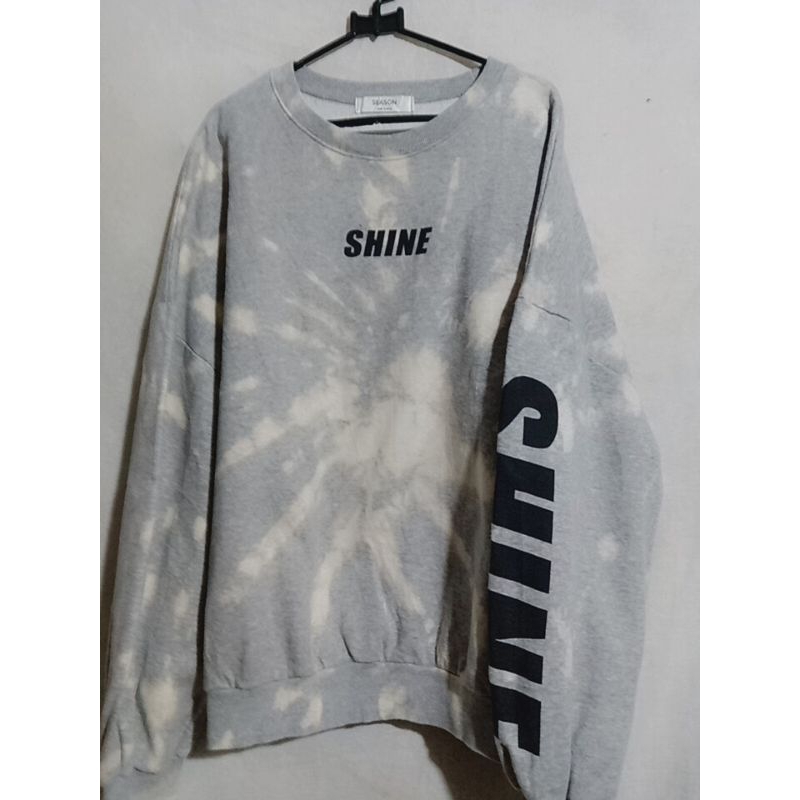sweater tie dye shine
