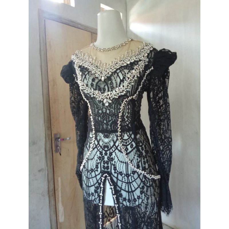 kebaya akad