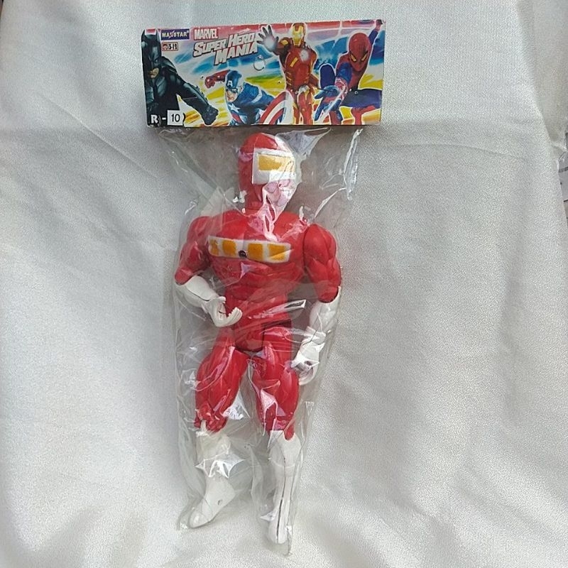 Mainan Figur Aksi