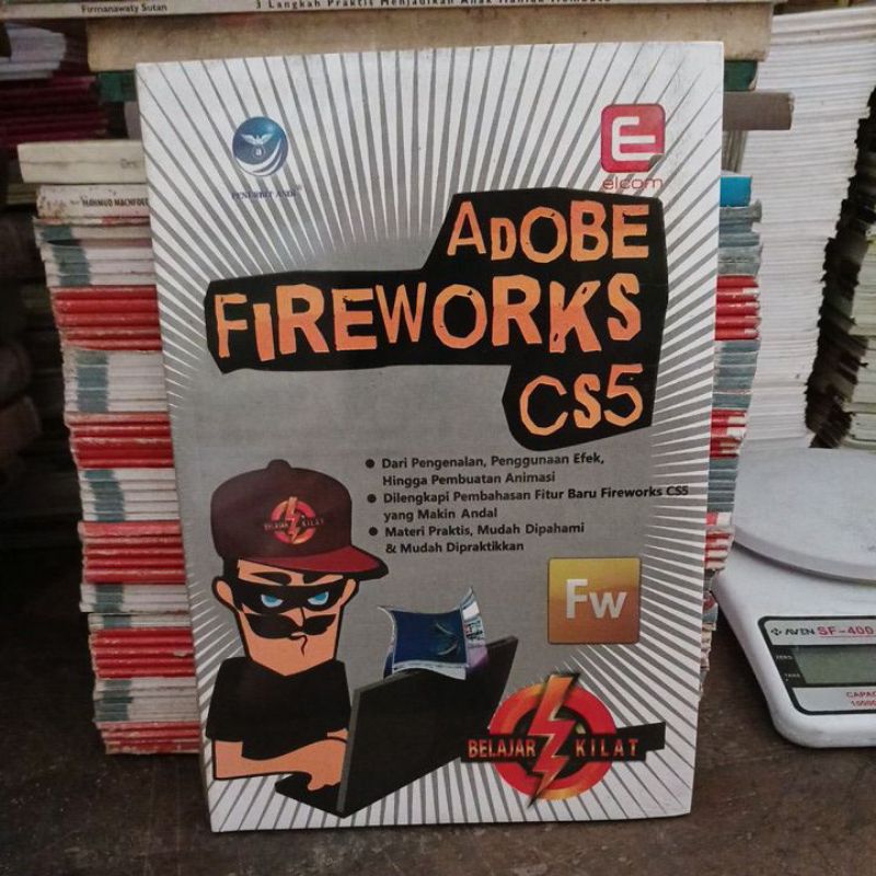 Adobe fireworks CS5.  cr34