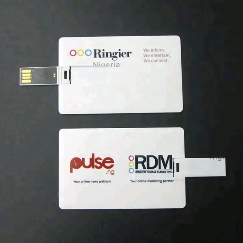 Flashdisk kartu realkapasitas