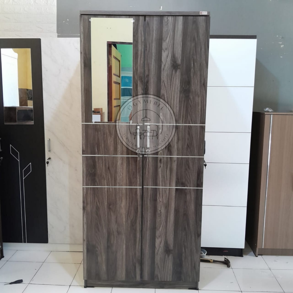 ready lemari pakaian sel